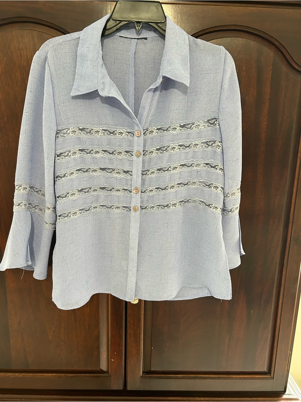 Light Blue Lace-Trim Button-Front Women's Top Ladies L